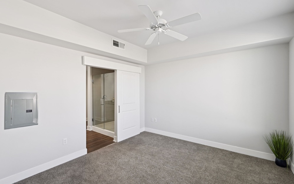 Dali - 1 bedroom floorplan layout with 1 bathroom and 766 square feet (Bedroom
, 2D)